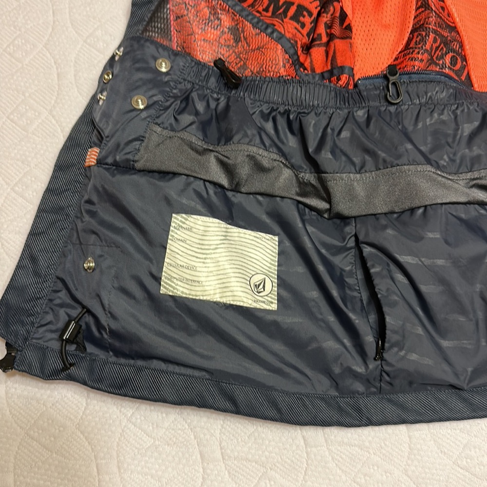 Volcom Jacket - image 5